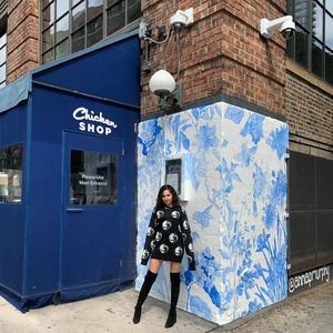 Meet your Posher, Danielle